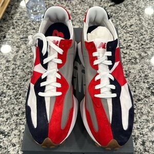 New Balance 327 (Men’s 11, Never Worn)